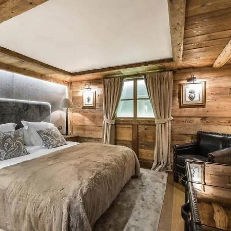 Chalet With Jacuzzi In Dağ evi