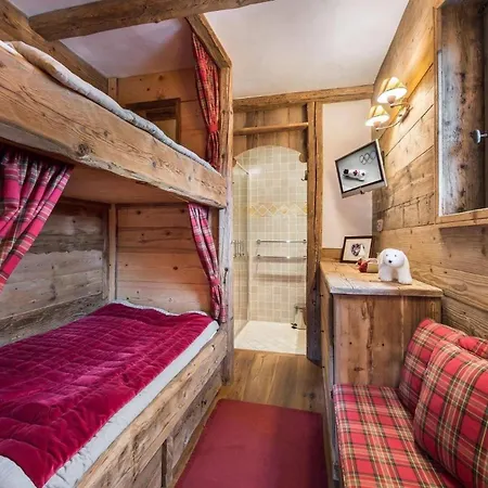 Dağ evi Chalet With Jacuzzi In Winterberg